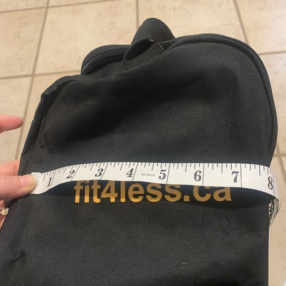 GoodLife Fitness "Get Fit 4 Less" Black Duffel Gym Bag - Picture 5 of 11